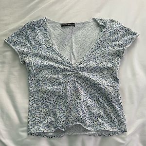 Brandy Melville Crop Top